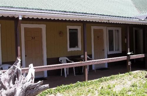 White Chief Mountain Lodge Fish Camp Zewnętrze zdjęcie